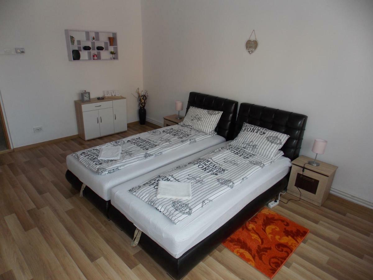 Apartamento Morningstar Sfântu-Gheorghe Exterior foto